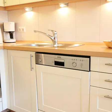 Haus Moewe Ii - Whg 01 Mit Terrasse Sellin (Rugen)